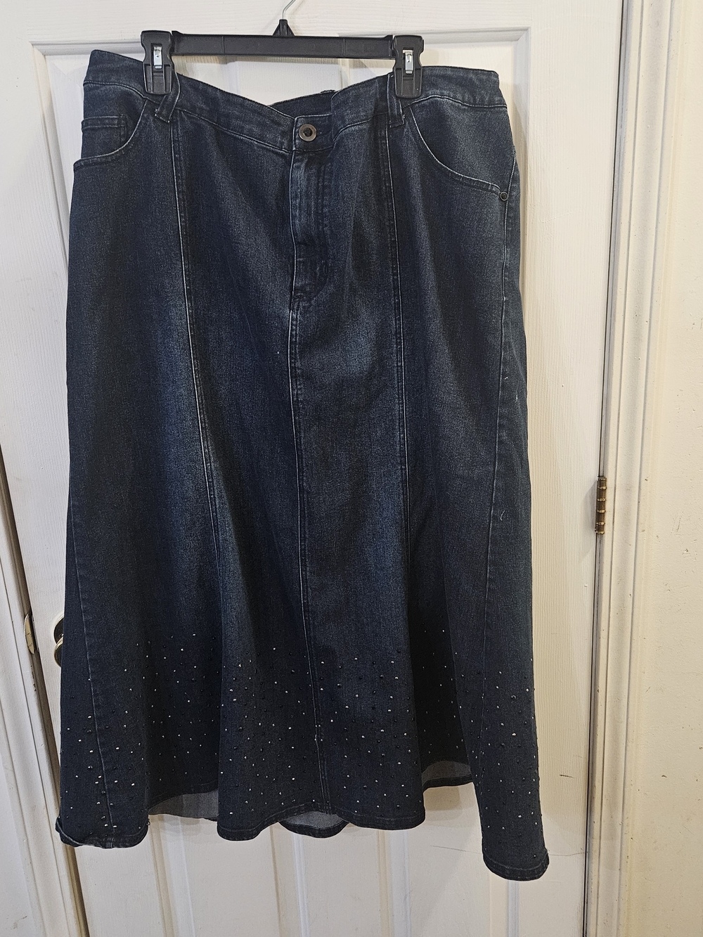 Catherines Woman Denim Skirt 2X Zip Studs Open Flare Stretch Mid Calf Y2K Grunge